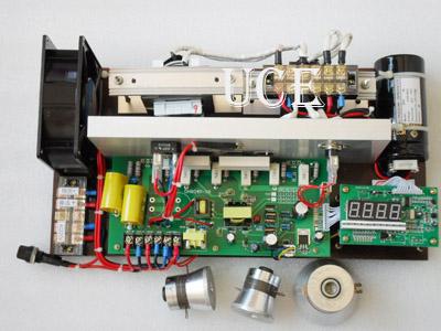 Circuit à ultrasons