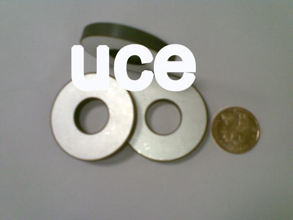 Barium titanate piezoelectric ceramics