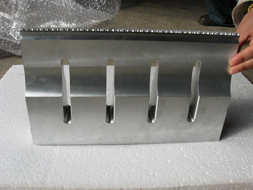 Ultrasonic welding tool head