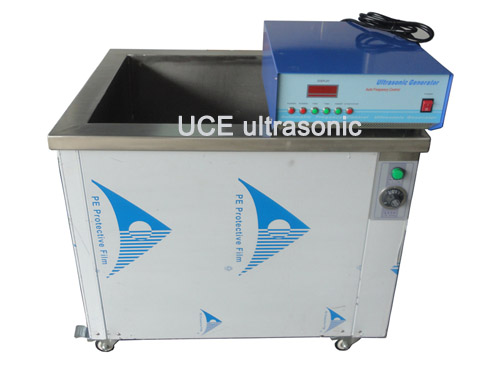 Mechanical parts ultrasonic cleaning machine