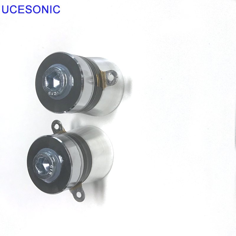dual frequency ultrasonic transducer for cleaning tank