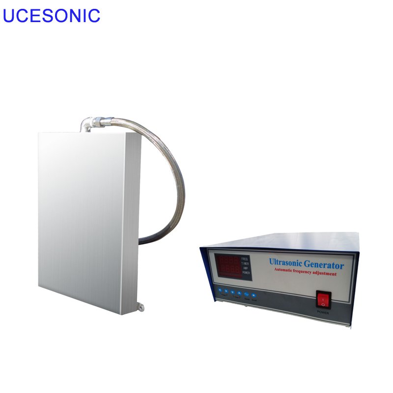 submersible ultrasonic transducer for cleaning machine