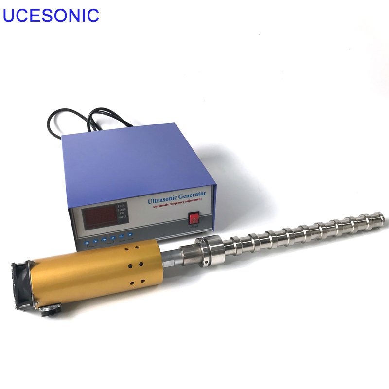 Effect of ultrasonic reactor and auxiliary stirring on oil removal from oily