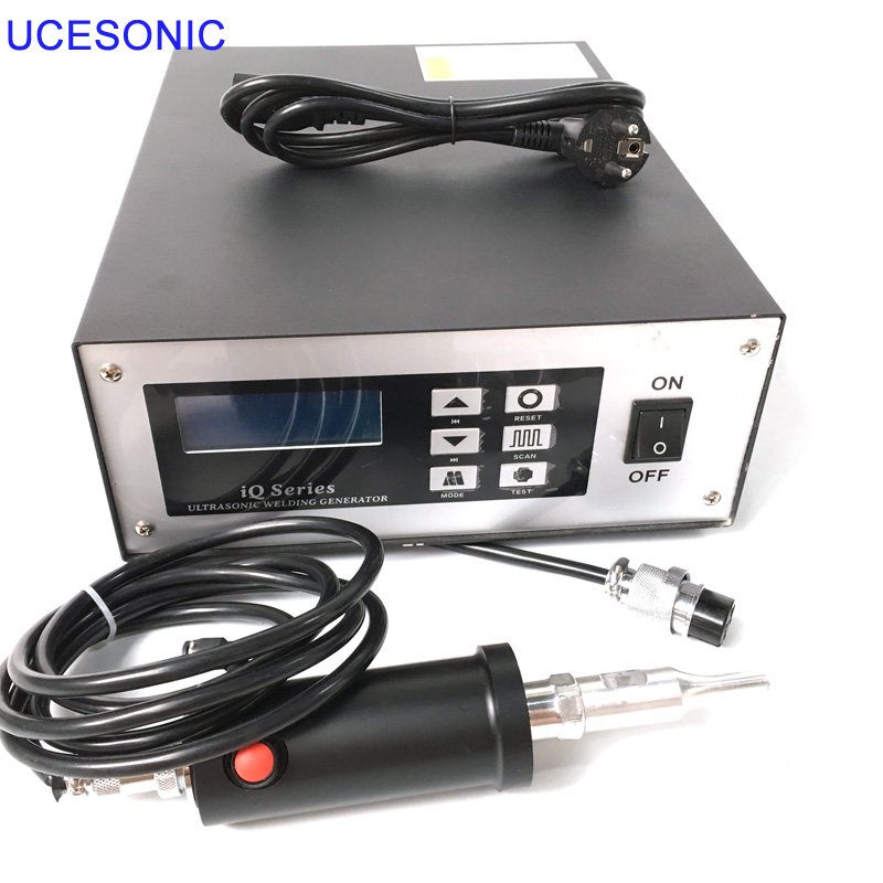 35Khz Mobile Titanium Thermoplastic Ultrasonic Sealing Machine Low Energy Consumption