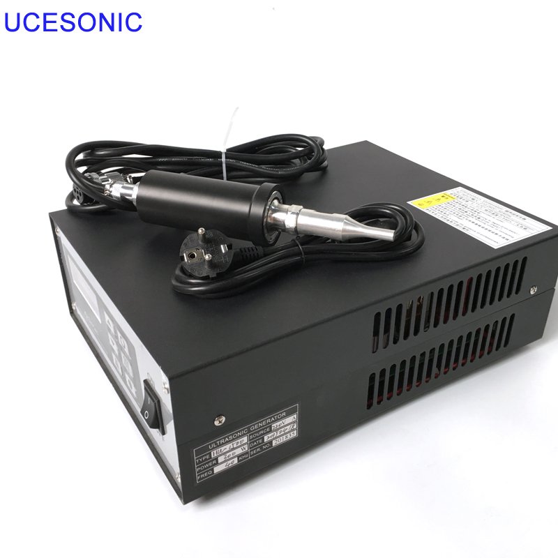 Auto Bumper Ultrasonic Plastic Ultrasonic Spot Welding Machine / Puching Welder