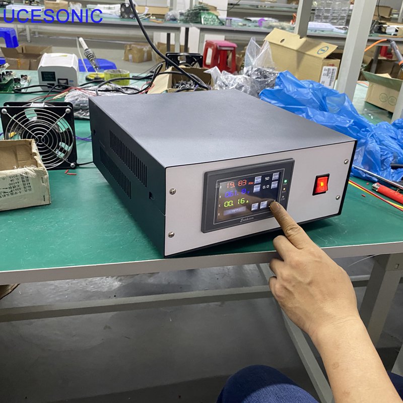 15khz/20khz/28khz/35khz ultrasonic generator for N95 mask machine